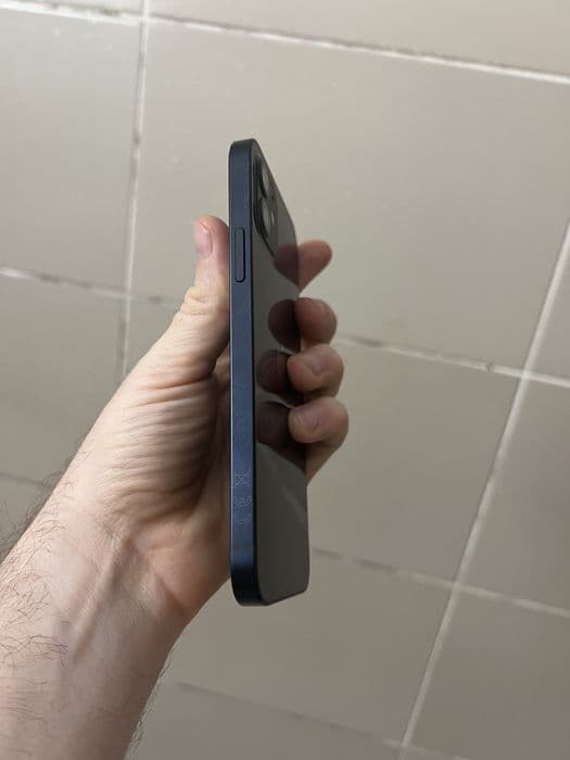 Vand Iphone 12 impecabil