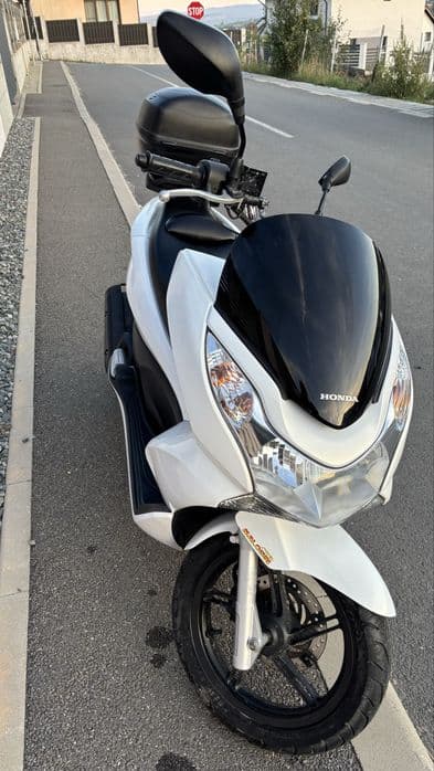Honda pcx 125 scuter