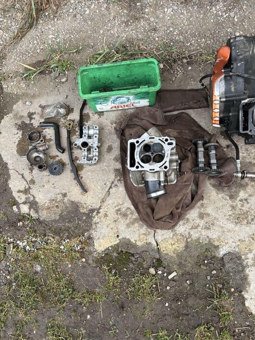 Dezmembrez motor de husqvarna fc250 2014!!