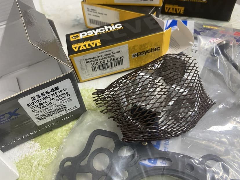 Piston,segmenti,supape-moto suzuki Rmz 250