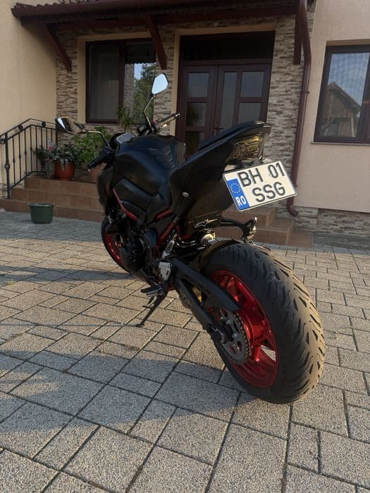 Kawasaki Z900/2021