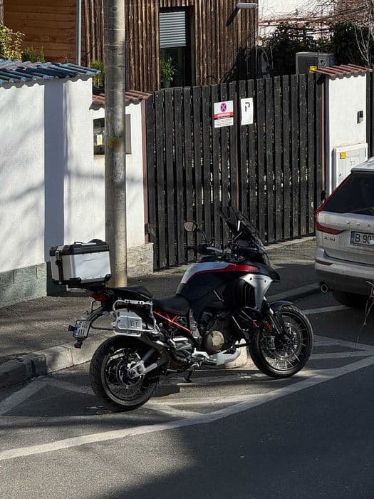 Ducati Multistrada V4 Rally 2023 - Brushed Aluminium & Matt Black