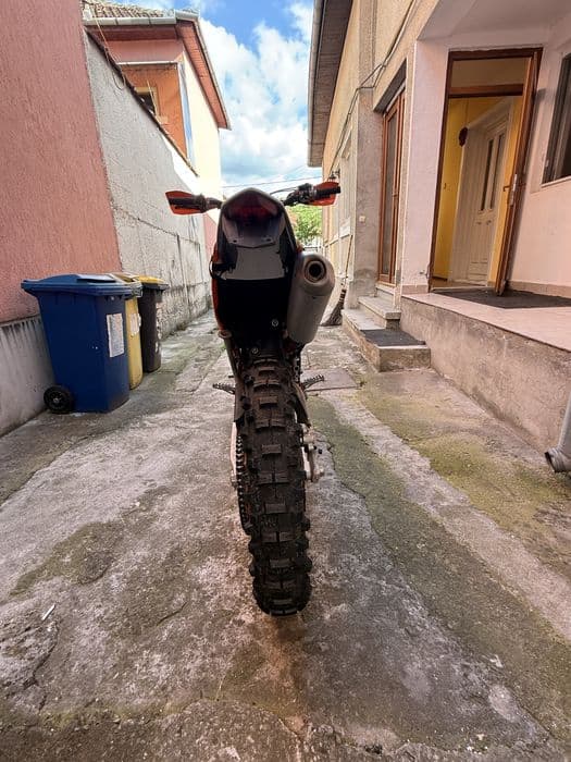 KTM EXC-F 350 4T 2023 — 65 ore, pregătită de distracție