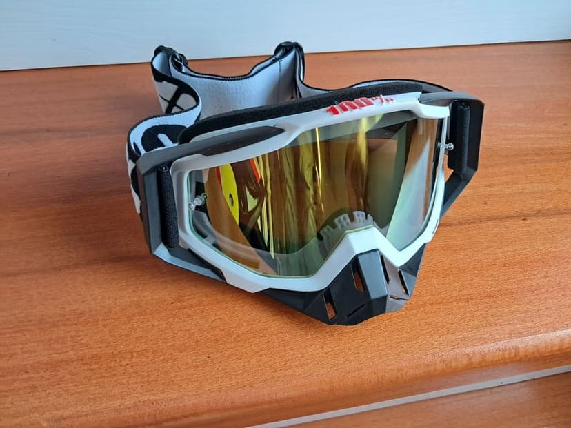 Cască Red Bull Motocross