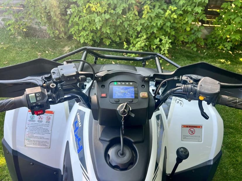 Vând atv Linhai 300cc 4x4