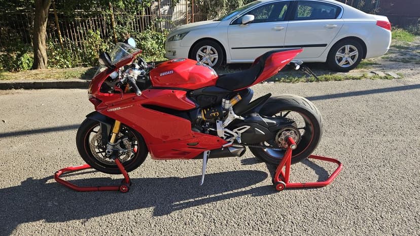 Ducati Superbike Panigale 1299 S - 205 CP Racing Evo Software