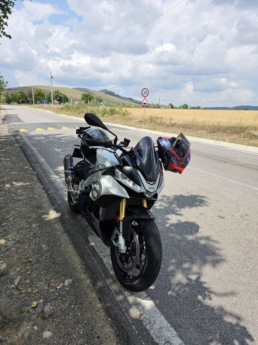 Aprilia tuono  v4 1100 2022 schimb tracer 9gt , busa gen 3 , gsx1000
