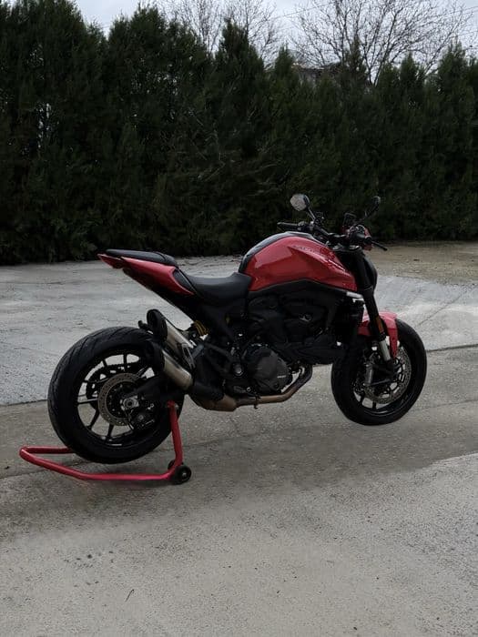 Ducati monster 937+ 2023