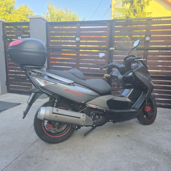 Vand maxiscuter Kymko Xciting 500R