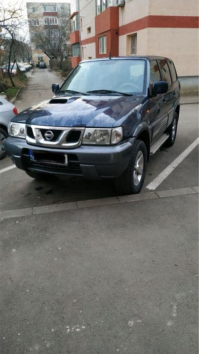 Nissan Terrano II, 2004, 3.0 diesel 154 CP 4x4 LOW 7 locuri-Motor Patr