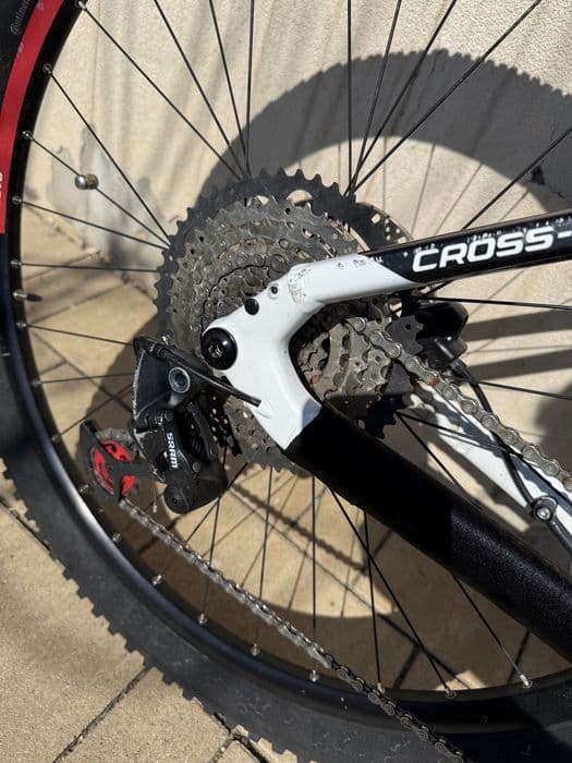 Bicicleta eBike GASGAS CROSS COUNTRY 2.0 29er M/L 2024 Cube Trek KTM