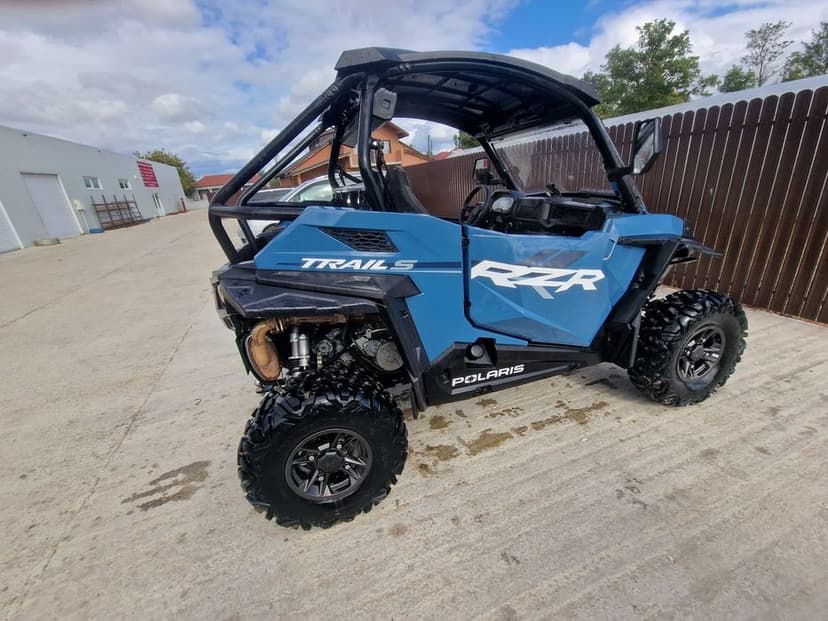 Polaris rzr s trail 1000