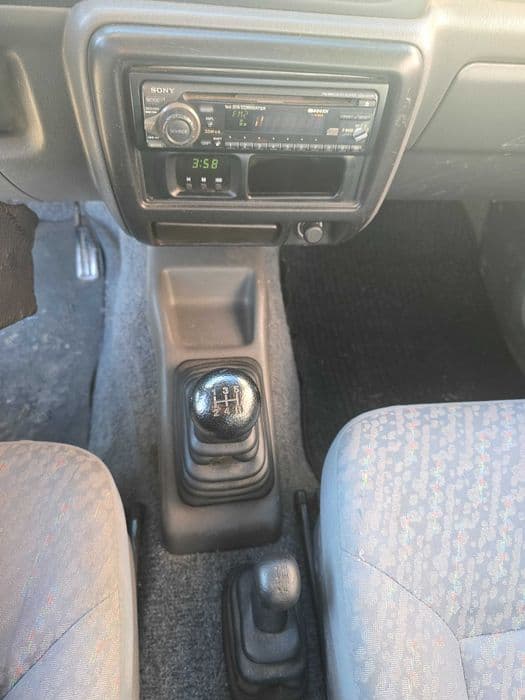 Suzuki jimny santana 4x4 1.3 benzina an 2003