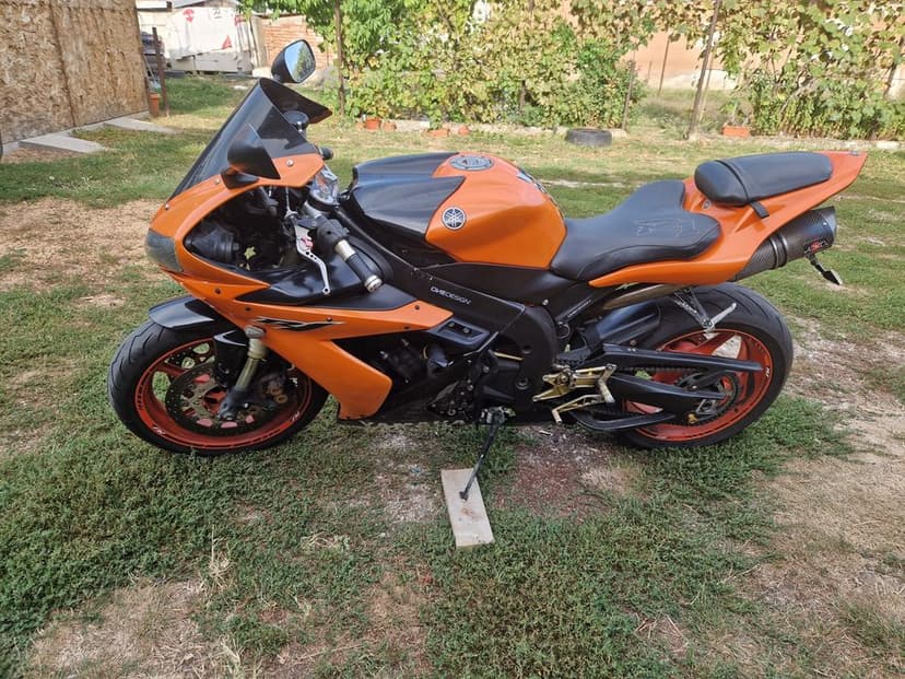 Vand Piese Yamaha YZF 1000   R1    2005