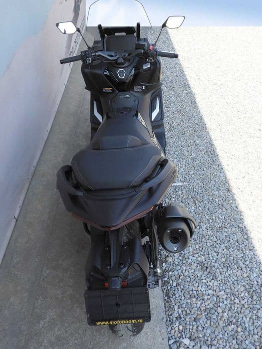 Promo Scuter Yamaha TMAX Tech Max 2025 | Rate | Leasing