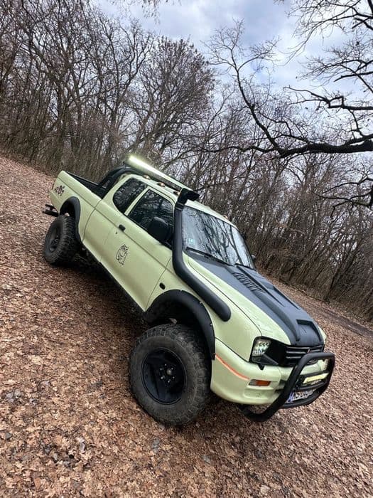 Mitubishi L200 off-road