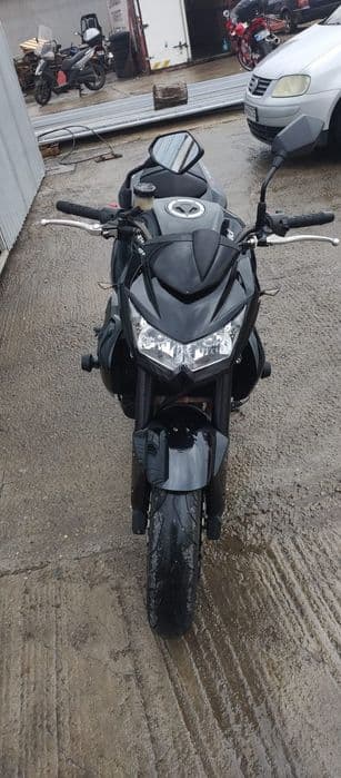 Kawasaki Z750 2012