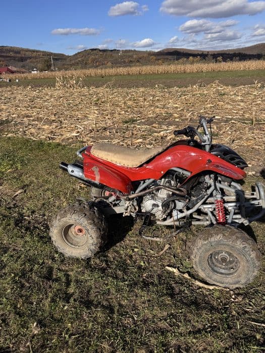 Vând atv de 200 cc