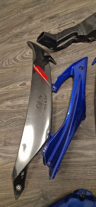 Carene Yamaha R6 2008-  carena rezervor 2006