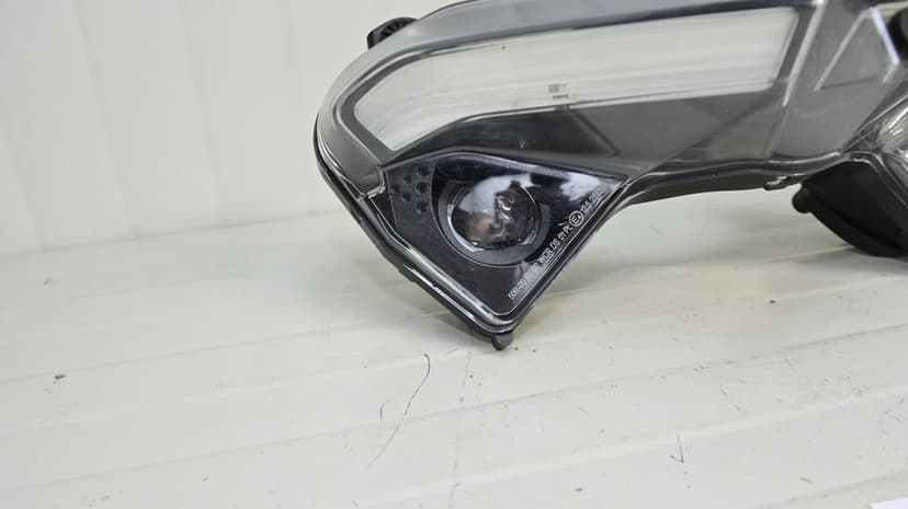 Ducati Panigale V2 / V4 / V4S 2018 - 2024 Far fata