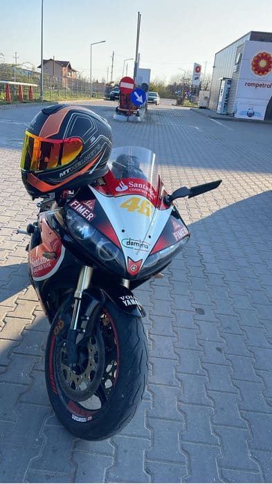 Yamaha R1 2005 model deosebit