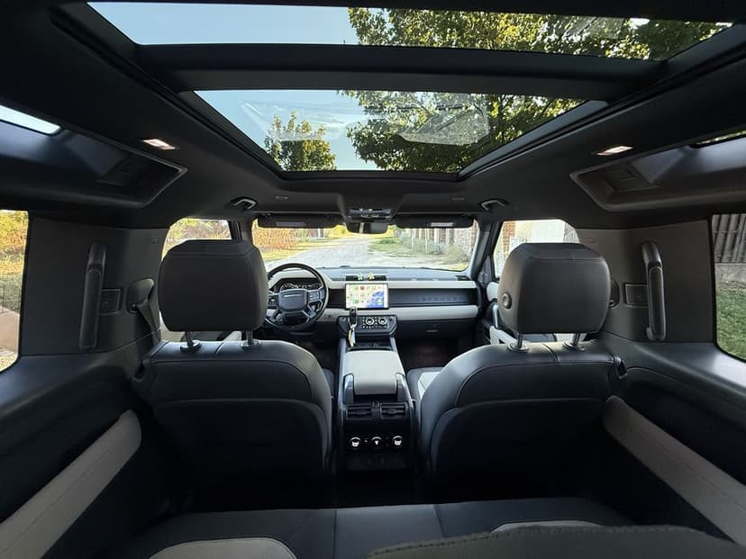 Land Rover Defender 90 X Dynamic