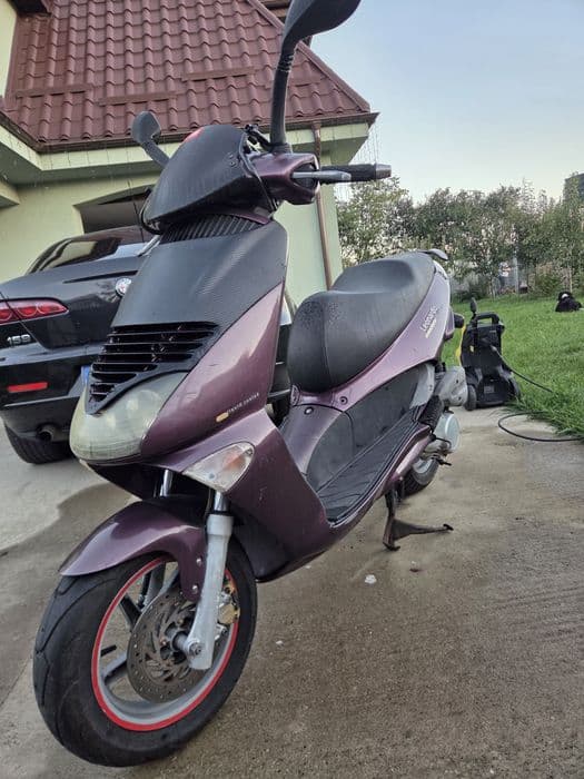 Aprilia Leonardo 150