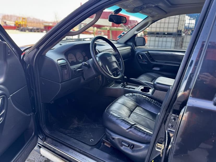 Jeep Grand Cherokee WJ 2.7