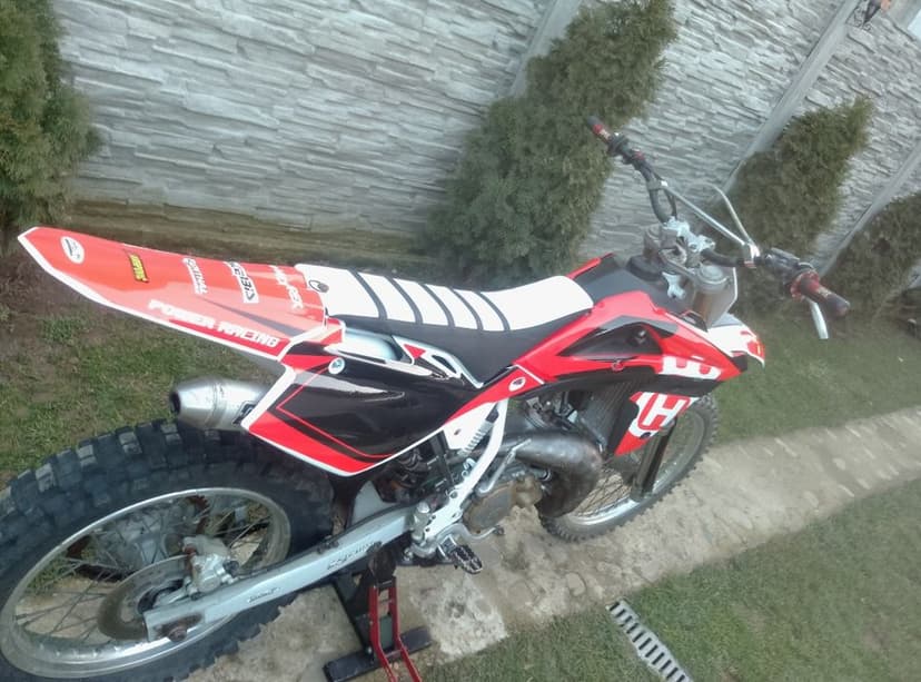 Motocross Husqvarna 125 2t din 2010 impecabila