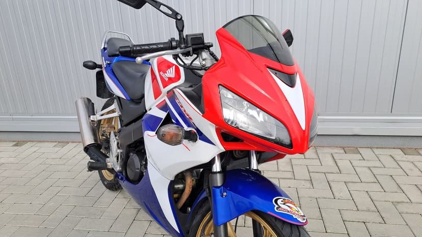 Honda CBR125R an 2009 categ A1