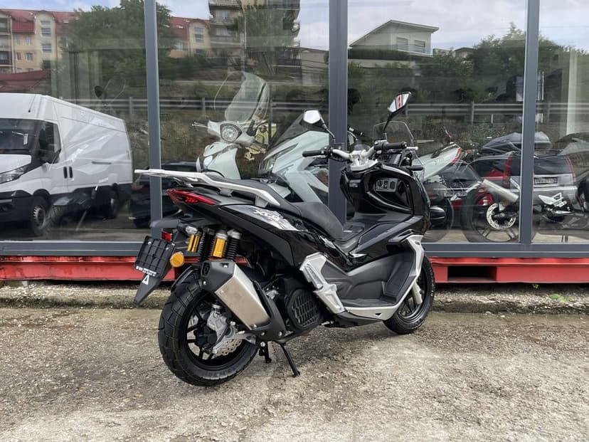 Scuter TNT XCO 125 cc-Nou-CBS- carplay -Garantie-Transport Gratuit-