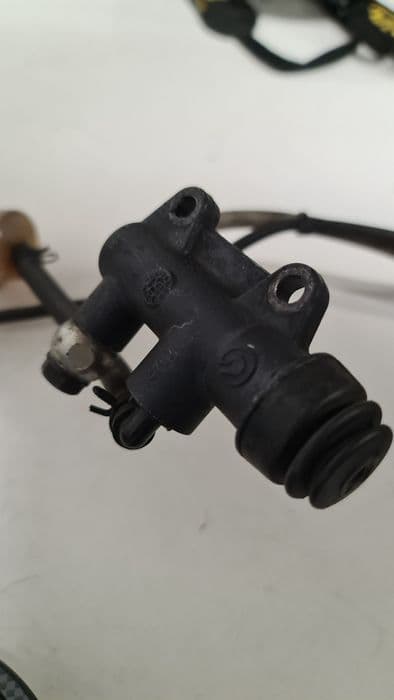 Pompă frână Ducati Monster / Multistrada și etrier spate Brembo