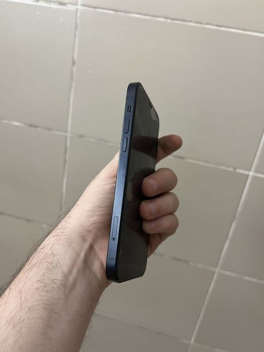 Vand Iphone 12 impecabil