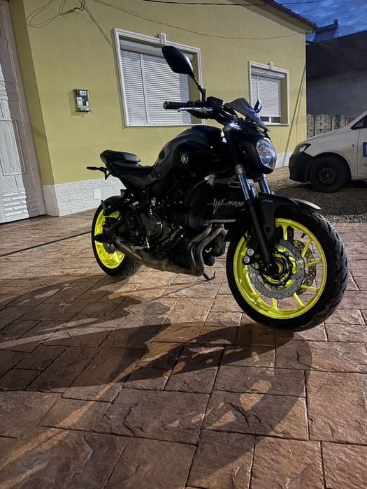 Yamaha mt07 limitat a2 2016 abs
