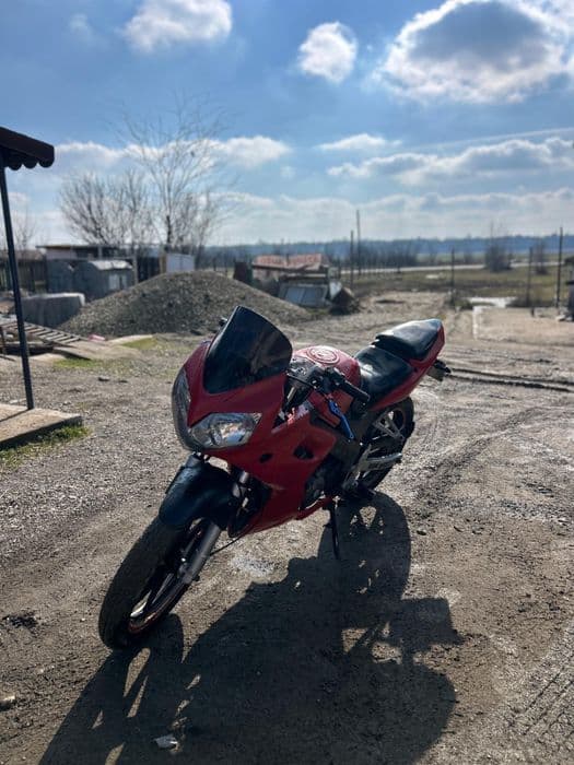 Vand sau schimb Honda CBR 125