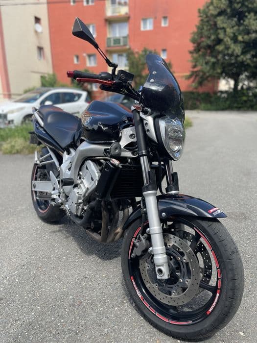 Yamaha fz6! 2005 ( la fel ca gsr 600,er6,etc)