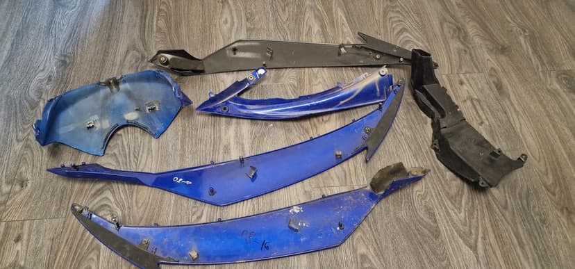 Carene Yamaha R6 2008-  carena rezervor 2006