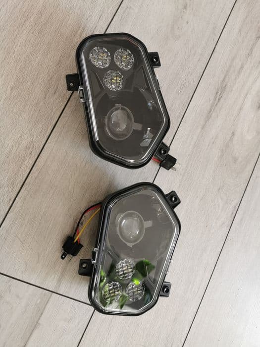 Polaris scrambler sportsman lampa lampy reflektor przód reflektory led