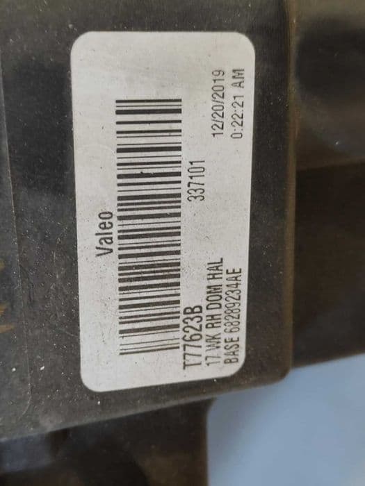 Lampy Jeep Grand Cherokee (WK2) 2020 Valeo T77623B