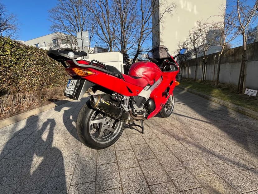 Honda VFR 800Fi RC46 – 2001 – zadbany egzemplarz dla fana modelu
