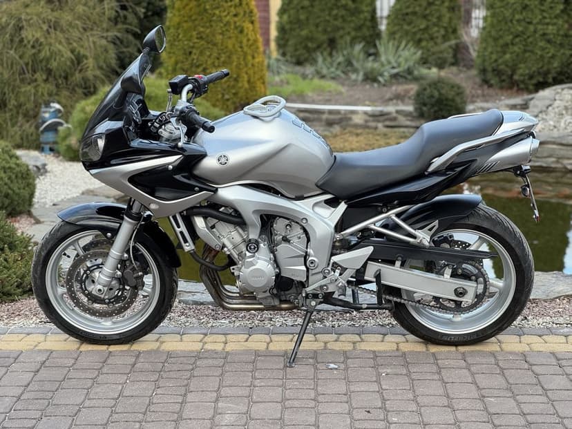 YAMAHA FZ6 Fazer Dostawa Ładny Stan