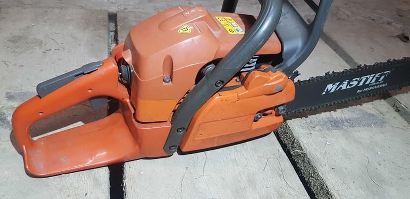 Pilarka Husqvarna 346 XP 3,7 KM