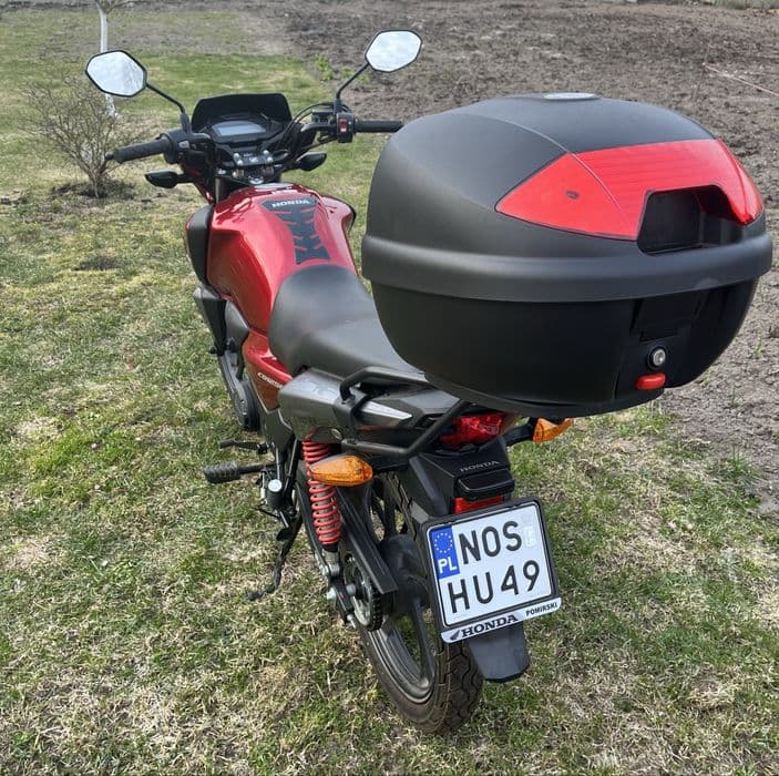 Honda CB125f motocykl