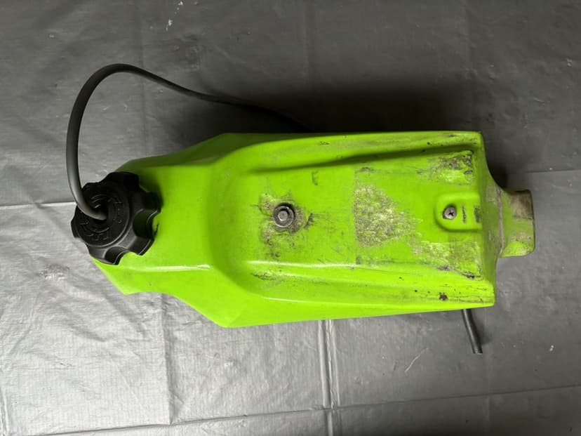 Bak zbiornik paliwa KAWASAKI KX250 92r