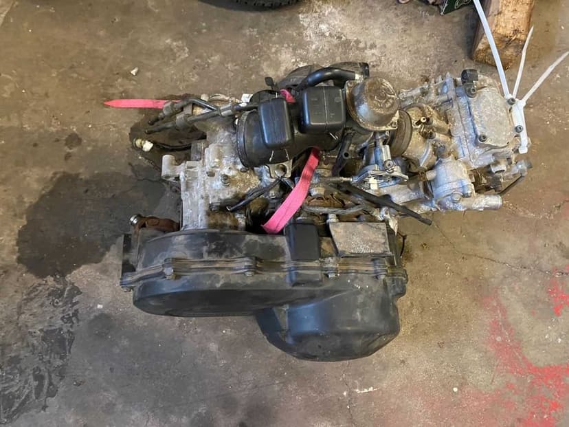 Wszytkie części QUAD YAMAHA GRIZZLY RHINO 660 Silnik Skrzynia Głowica