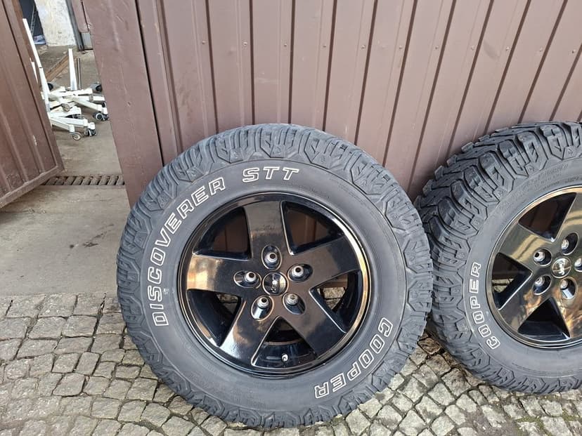 Koła aluminiowe Jeep Grand Cherokee wk 265/70 r 17