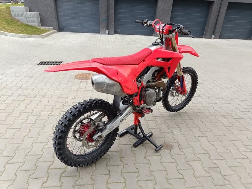 Honda crf 450 rok 2021