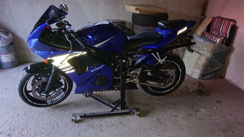 Yamaha R6 RJ05 2003