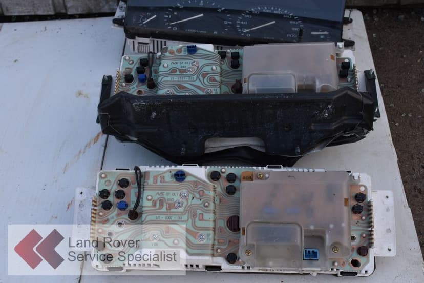 Licznik Zegary Land Rover Discovery I 1 300 2,5 TDI 89r.-98r.