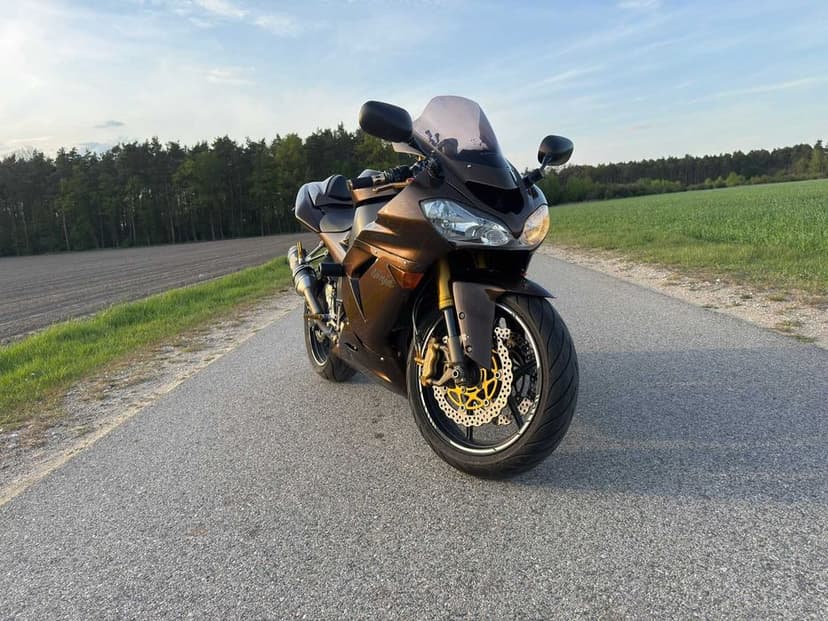 Kawasaki zx10r zarejestrowny na a2